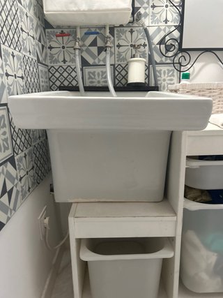 Pila de lavadero blanca + mueble