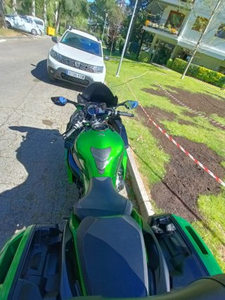 Kawasaki Ninja H2 SX 200cv