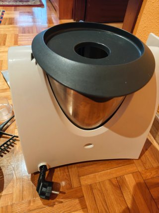 Thermomix TM31 + libro + accesorios IMPECABLE