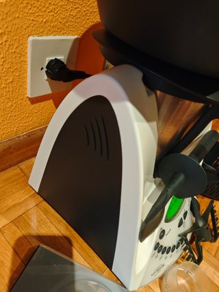 Thermomix TM31 + libro + accesorios IMPECABLE