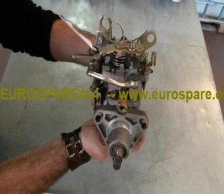 Bomba inyectora 0460494271 nissan trade 2.0 10949
