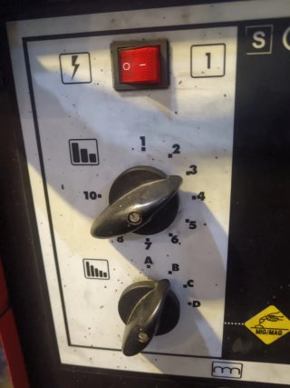 Soldadora Electrex 600A