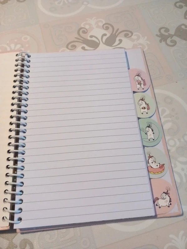 Quaderno a spirale con unicorni e arcobaleno