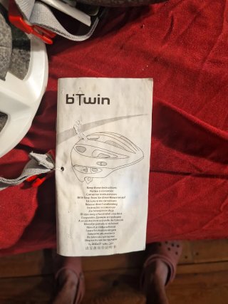 Cascos de bici infantiles blancos