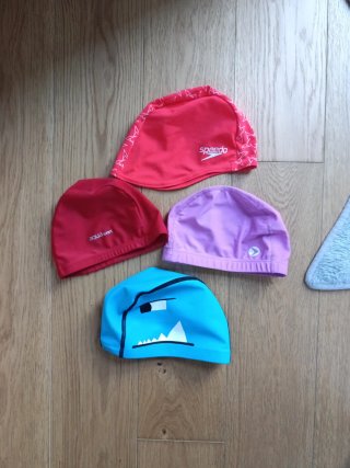 Gorros de natación infantiles x4