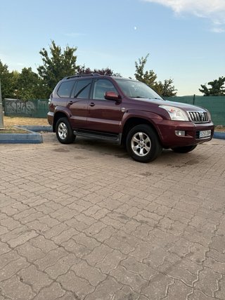 Toyota Land Cruiser 2004