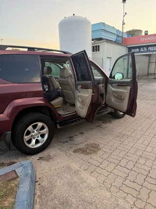 Toyota Land Cruiser 2004