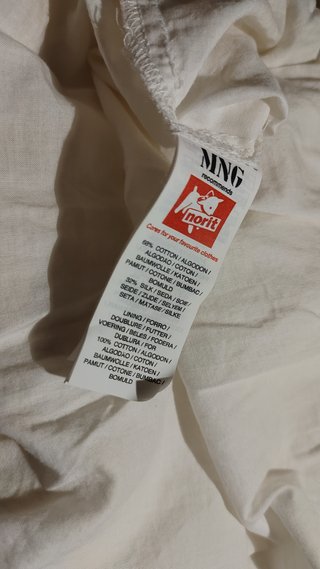 Vestido blanco Mango tirantes cruzados
