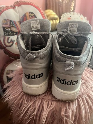 Adidas grises y blancas talla 38