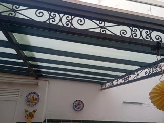 Montera de cristal y hierro
