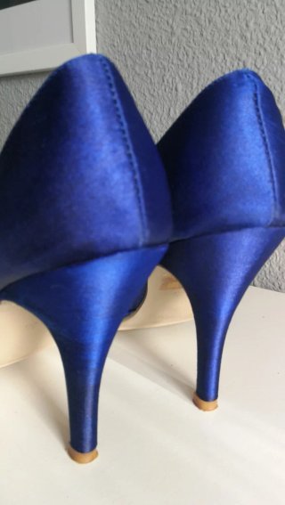 Zapatos tacón azul pavo