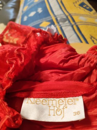 Vestido de fiesta rojo encaje