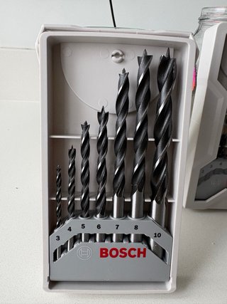 Accesorios  Bosch juego de brocas madera/acero/hie