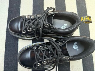 Botas Dr. Martens negras plataforma