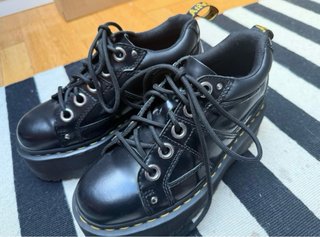 Botas Dr. Martens negras plataforma