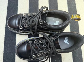 Botas Dr. Martens negras plataforma