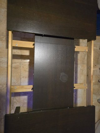 Mesa de comedor madera oscura