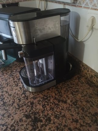 Cafetera Automática BECKEN