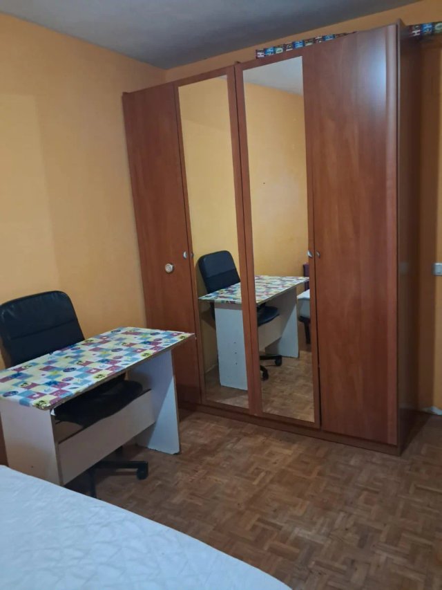 Se alquila 2 habitación para chica sola