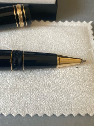 Bolígrafo Montblanc Impecable Tamaño Medio