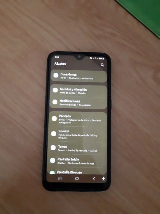 Samsung Galaxy A20e Negro