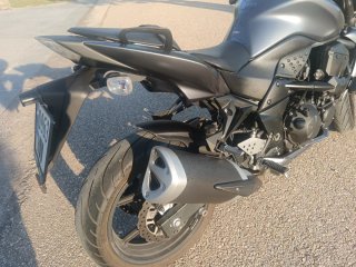 Kawasaki Z 750 Negra/Gris