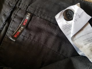 Pantaloncini neri donna