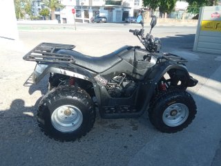 Quad Kymco 50 Negro