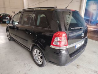 Opel Zafira 2012