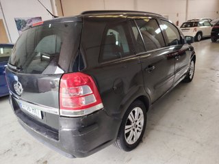Opel Zafira 2012