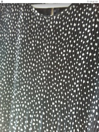 Blusa de mujer con lunares