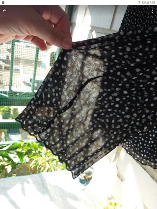 Blusa de mujer con lunares