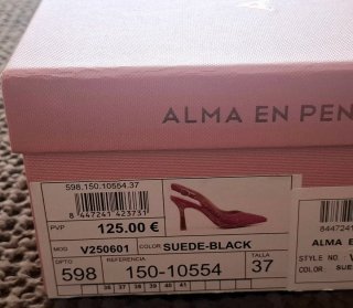 Zapato salón destalonado pedrería negro