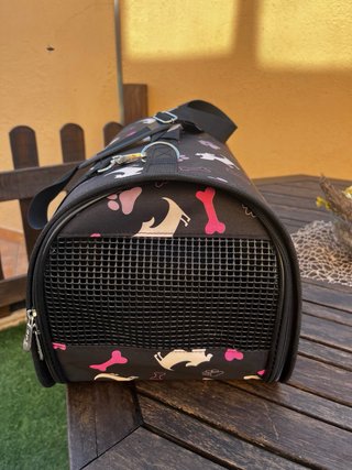 Transportín para mascotas con diseño de perros