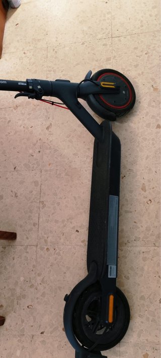 Patinete Eléctrico Negro