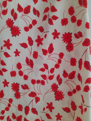 Falda larga estampada floral es talla L