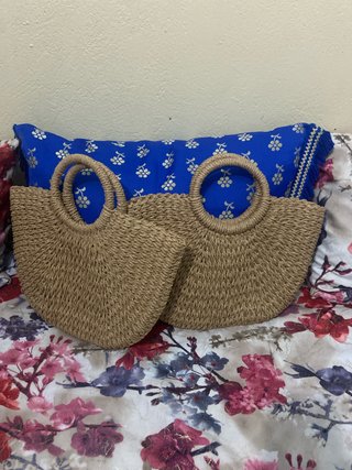 Bolsos de paja nuevos