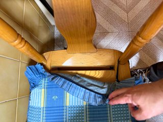 Conjunto mesa y 4 sillas comedor madera