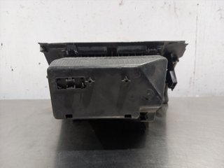 GUANTERA PEUGEOT 208 9673811277