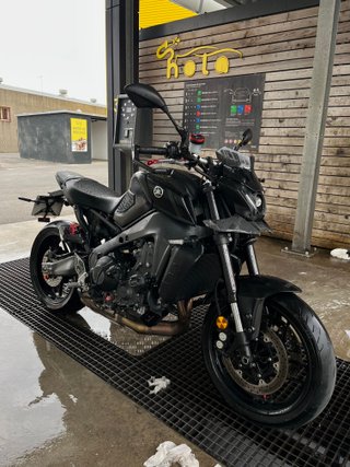 Yamaha MT-09 V3  Black edition