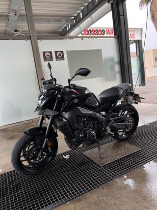 Yamaha MT-09 V3  Black edition