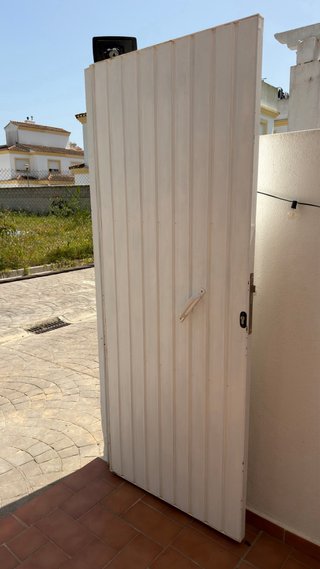 Puerta exterior hierro galvanizado