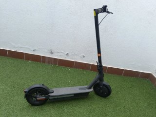 Patinete Eléctrico Xiaomi Essential