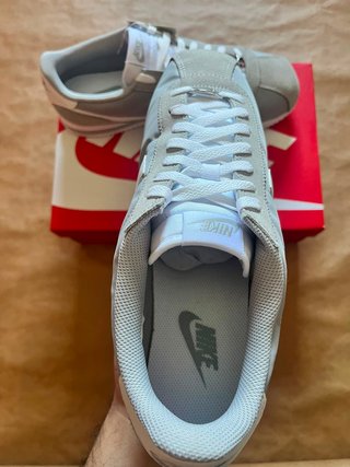 Zapatillas Nike Cortez Gris y Blanco