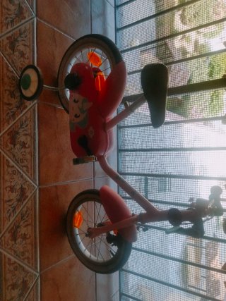 Bicicleta infantil rosa