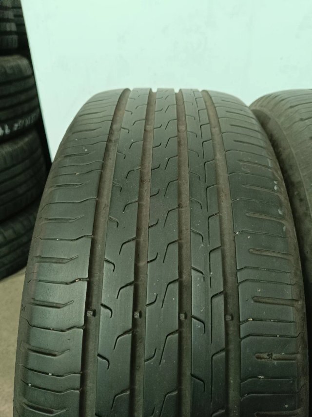 Neumáticos Continental 215/50R18 96V