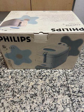 Freidora Philips Cucina HD 6130/6 Nueva
