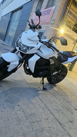 Kawasaki Z750 2010 ITV Mayo 2027