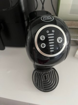 Cafetera Nescafé Dolce Gusto Negra