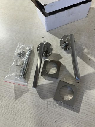 Manetas para puertas